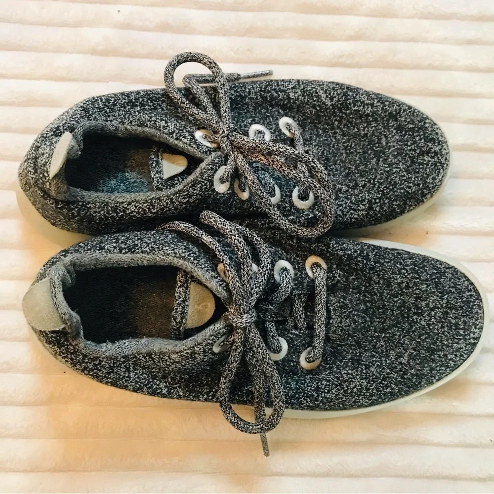 Allbirds Women’s Wool Runners Shoes Sneakers Tennis Shoes Women’s size 6